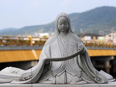 Statue of Murasaki shikibu