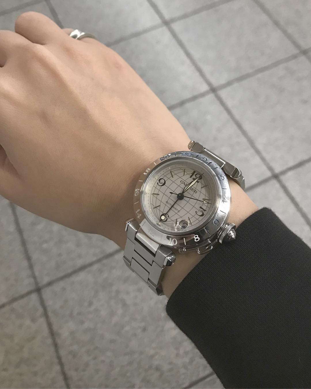 40代働く女性の腕時計、気づいたらみんなカルティエ持ってた！【系統別・ブランド腕時計】｜OTONA SALONE[オトナサローネ] 自分