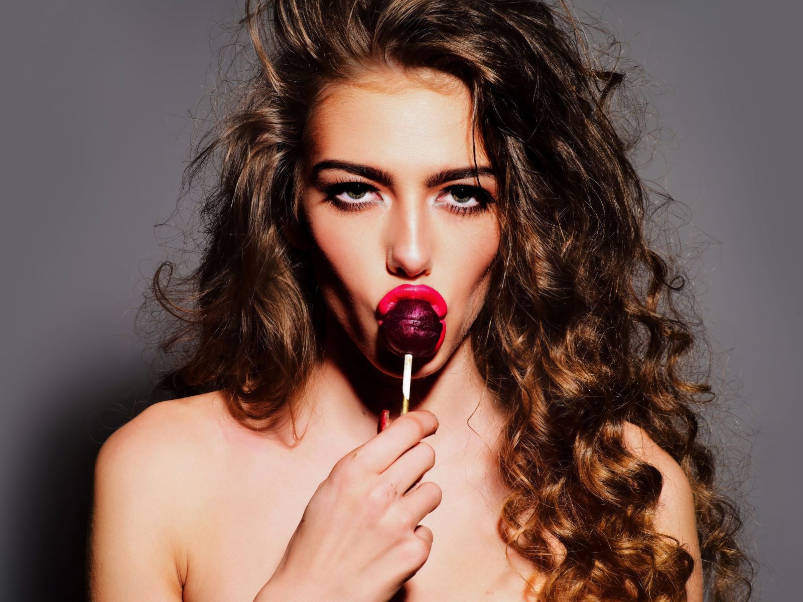 「女性用風俗」を友人に勧められた私。悩んだ末に予約したら、思いもかけない自分の本当の姿が見...